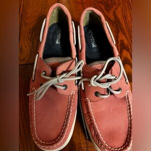 Barely worn Sperry Boat Shoes